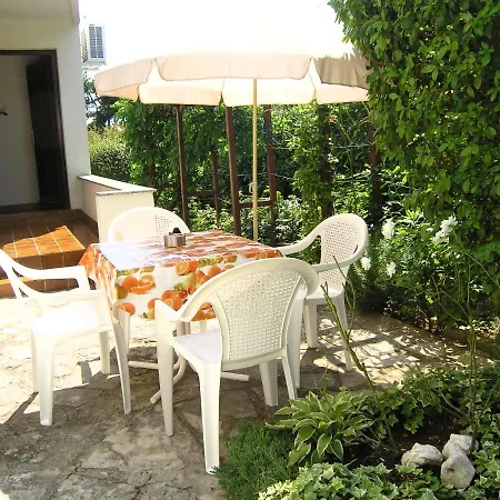 Apartments Vincelj Apartment *